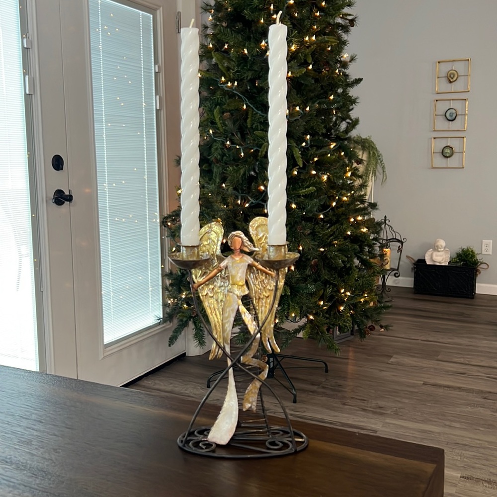 Angel candle holder